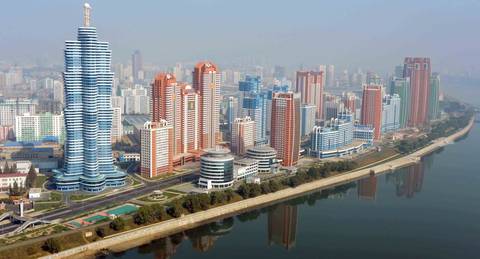 平壌】ビル群がハリボテだとグーグルマップで判明 - 話題